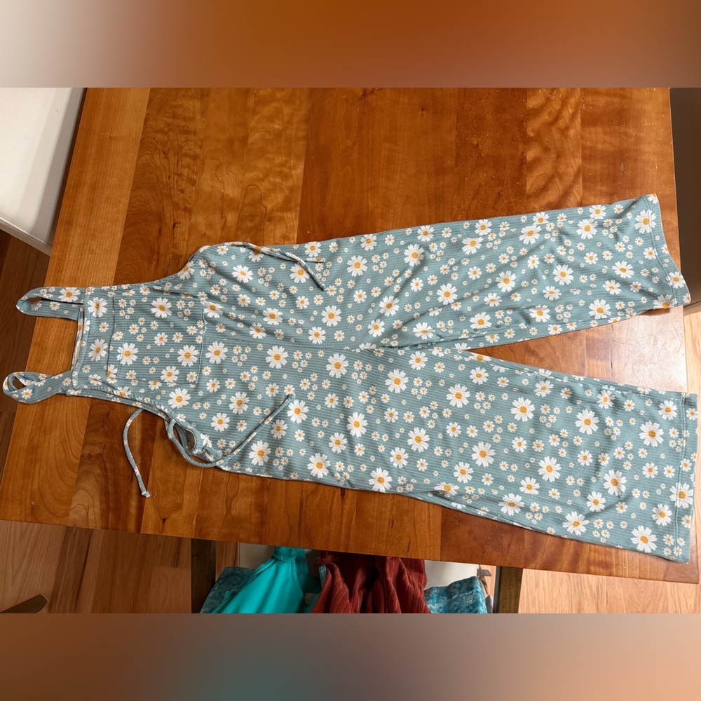 Jenna and Jessy jumper size 7